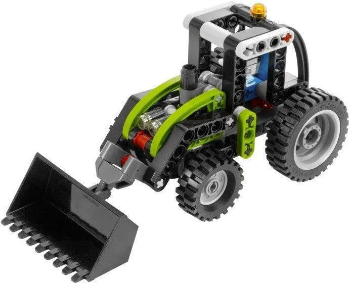 LEGO Tractor 8260 Technic – Labyrinth 2TTOYS Official LEGO shop