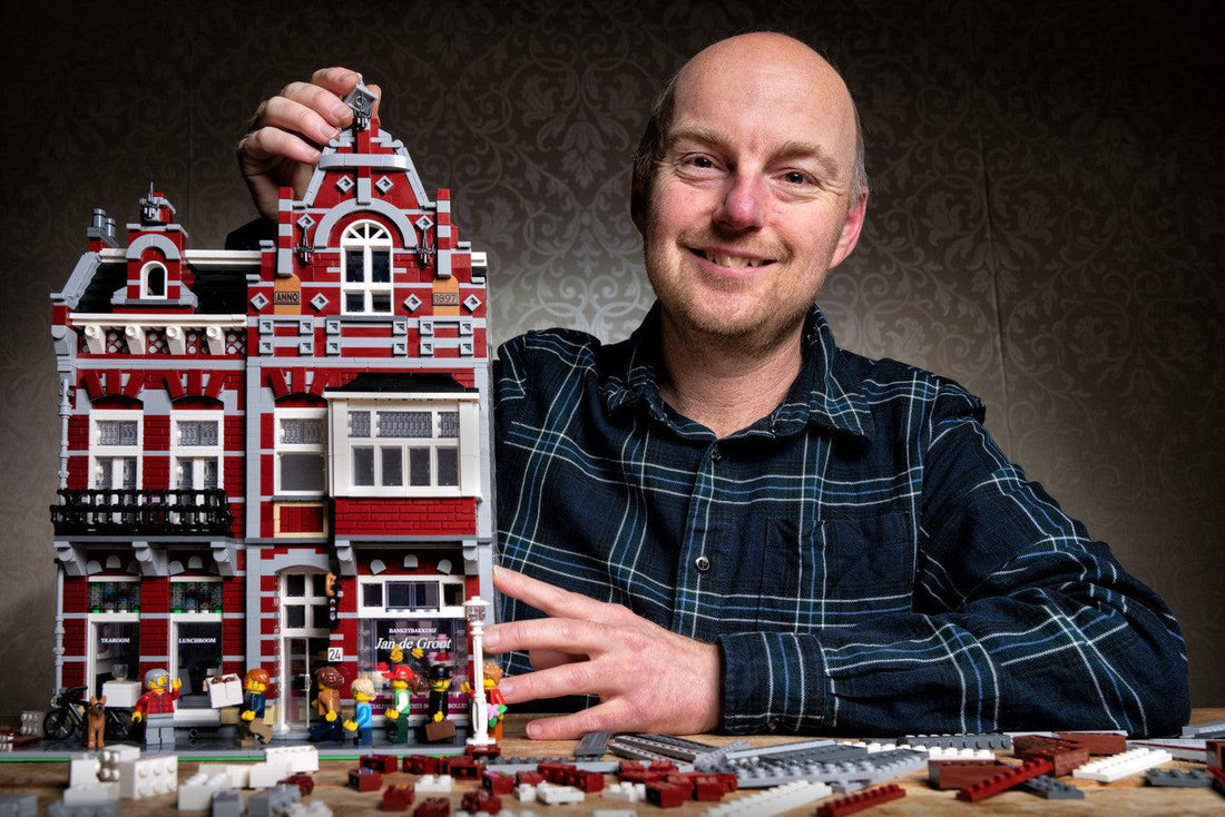Bossche Bollen van Jan De Groot in de LEGO winkel in Den Bosch | 2TTOYS ✓ Official shop<br>