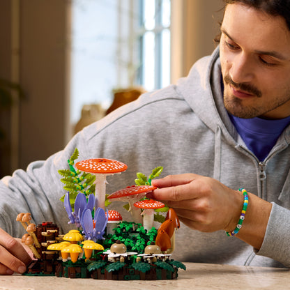 LEGO Botanicals Bospaddenstoelen - Kunstplanten Bouwpakket voor Volwassenen - Incl. een Paddenstoel en Nepbloemen - Woondecoratie en Bureau-Accessoire - DIY Cadeau voor Vrouwen en Mannen 11505
