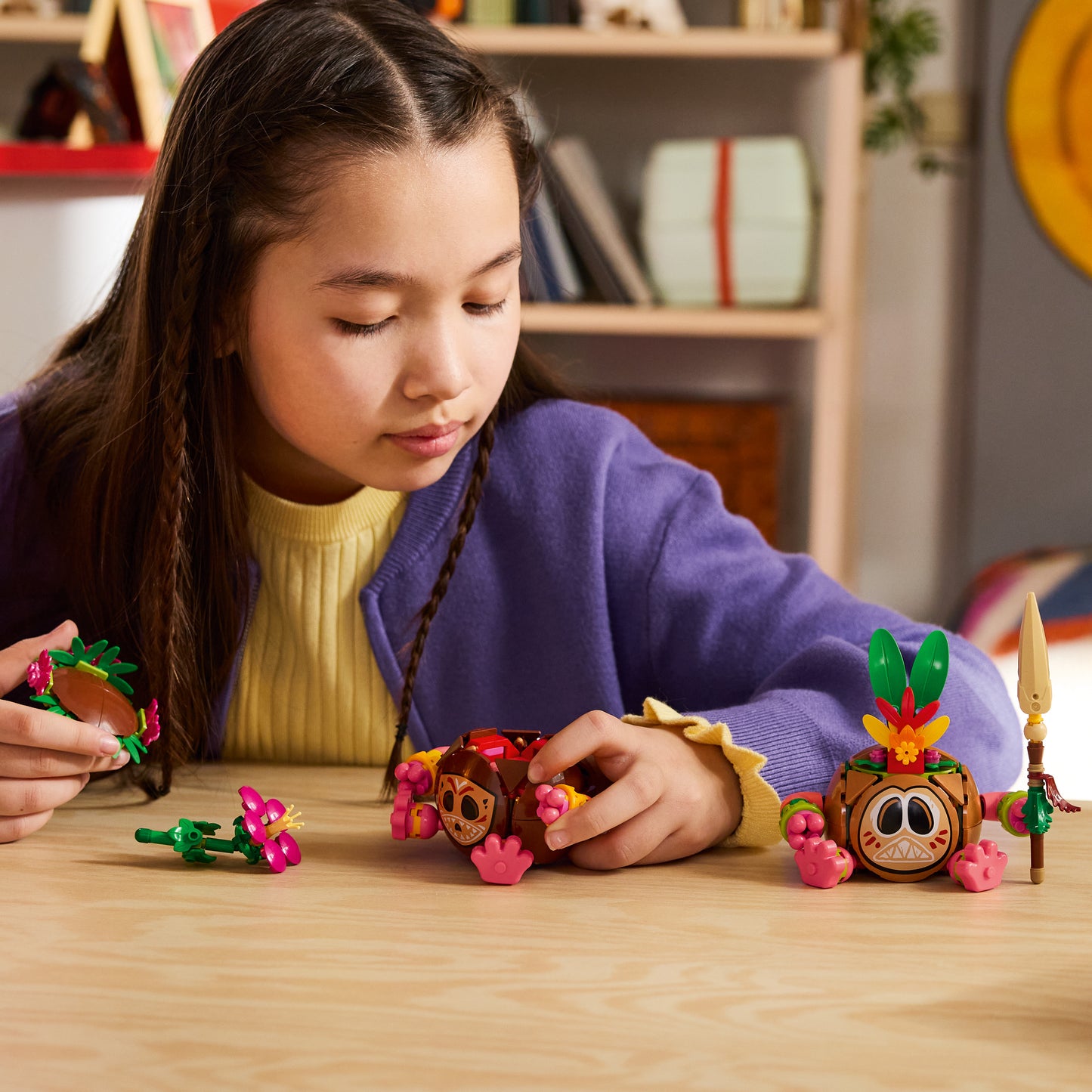 LEGO | Disney Vaiana Kakamora - Bouwbaar Kokosnoot Speelgoed voor Kinderen Incl. 2 Bloempot Figuren met Bloemen - Kinderkamer Decoratie - Cadeau voor Meisjes en Jongens vanaf 9 Jaar 43293