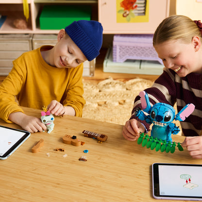 LEGO | Disney Stitch en Scrump - Bouwbaar Speelgoed voor Kinderen Incl. 2 Poppetjes met Accessoires en Ukulele - Kinderkamer Decoratie - Cadeau voor Meisjes en Jongens vanaf 9 Jaar 43296