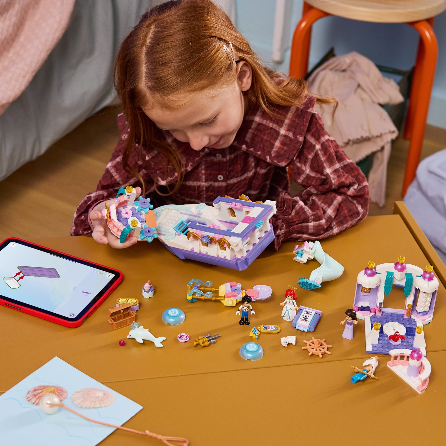 LEGO | Disney Princess Ariëls Koninklijke Trouwboot - Kleine Zeemeermin Bouwpakket voor Kinderen met 7 Poppetjes Incl. Ariël en Ursula - Decoratie - Cadeau voor Meisjes en Jongens vanaf 6 Jaar 43299