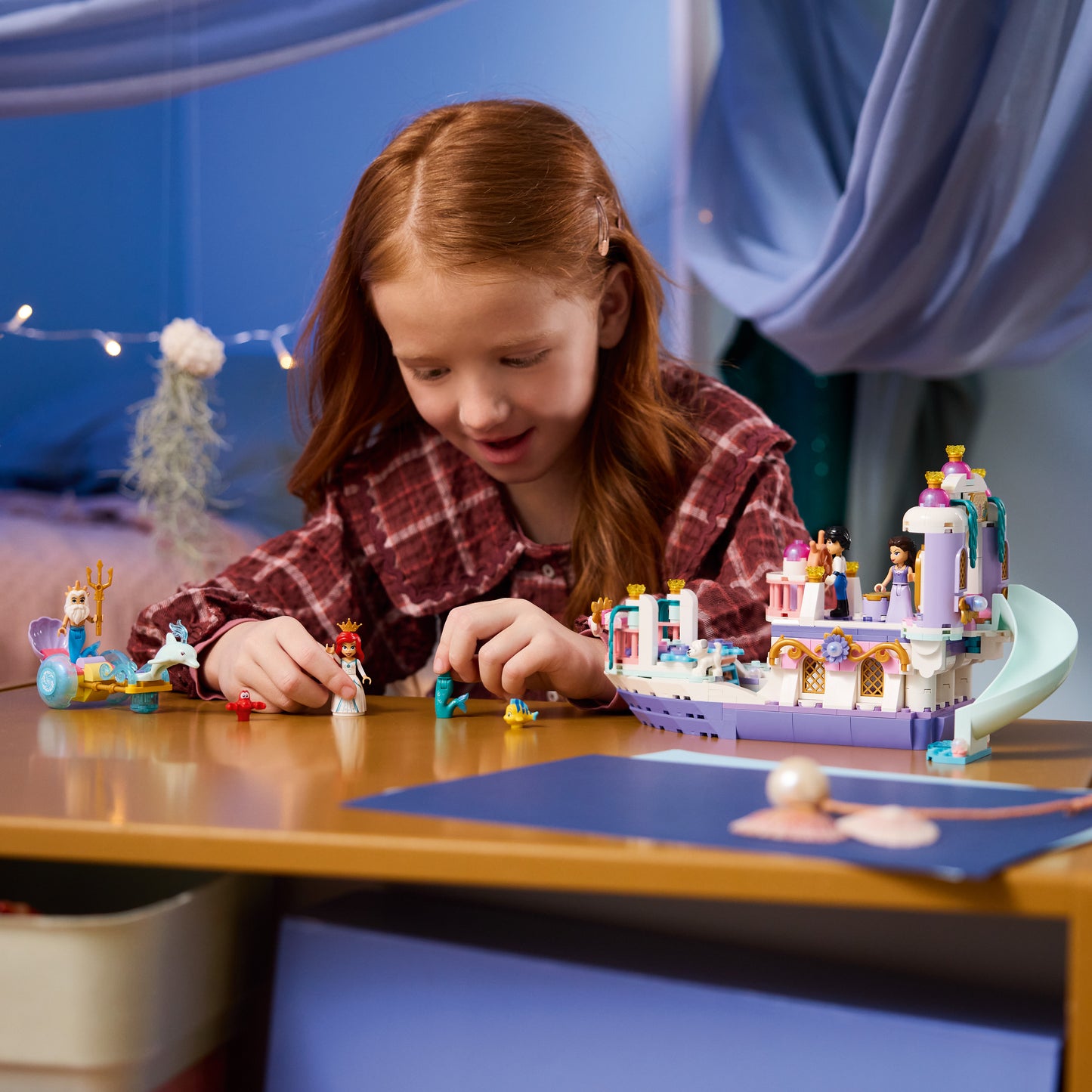 LEGO | Disney Princess Ariëls Koninklijke Trouwboot - Kleine Zeemeermin Bouwpakket voor Kinderen met 7 Poppetjes Incl. Ariël en Ursula - Decoratie - Cadeau voor Meisjes en Jongens vanaf 6 Jaar 43299