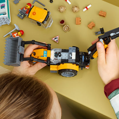 LEGO City Gele graaflaadmachine - Bouwpakket voor Kinderen met Tractor en 2 Minifiguren, Werkende voorlader en Graafarm - Cadeau voor Jongens en Meisjes Vanaf 7 Jaar - 60480