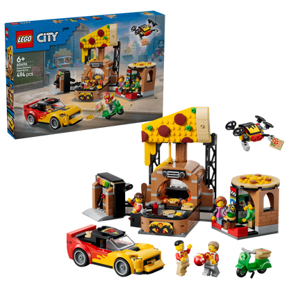 LEGO City Pizzacentrale met voertuigen - Bouwpakket voor Kinderen met Speelgoed Auto, Scooter, Drone, Speelmachine en 4 Minifiguren - Verjaardagscadeau voor Jongens en Meisjes Vanaf 6 Jaar - 60496