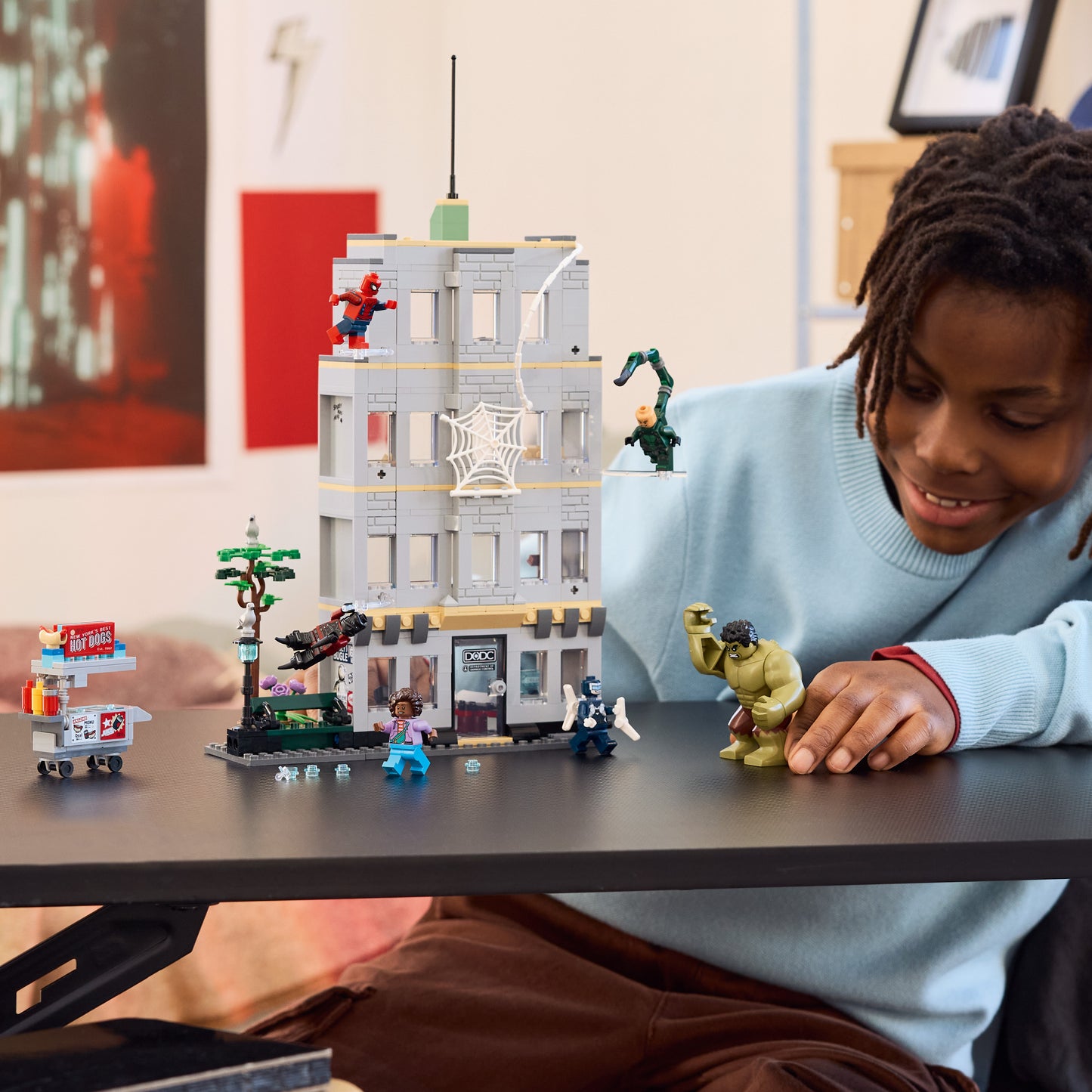 LEGO | Marvel Spider-Man vs. Hulk Ultieme Confrontatie - Superheld Speelgoed voor Kinderen met Kantoor van 4 Verdiepingen, Actiefiguur en 5 Minifiguren - Cadeau voor Jongens Vanaf 8 Jaar - 76350