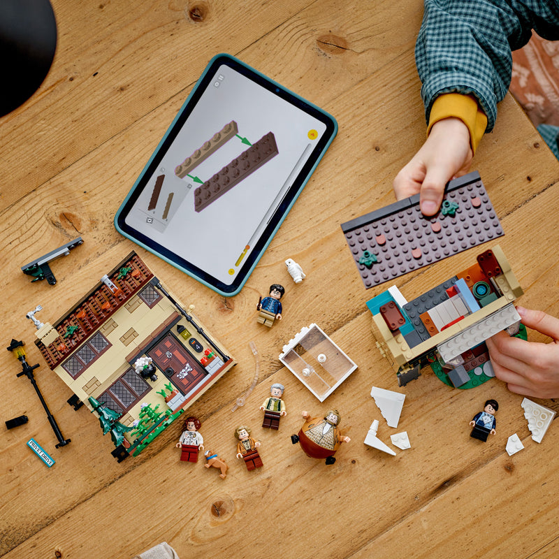 LEGO Privet Drive: Aunt Margot's Visit 76451 Harry Potter