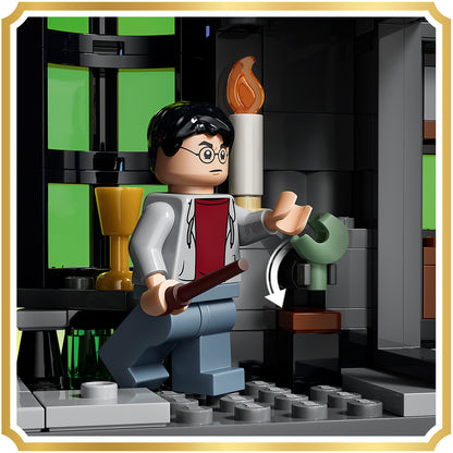 LEGO Harry Potter Verdonkeremaansteeg Tovenaarswinkels Speelgoed - Speelgoedwinkel Bouwpakket met 8 Minifiguren en Patronus - Kinderkamer Decoratie - Cadeau voor Meisjes en Jongens Vanaf 8 Jaar 76471