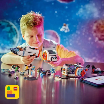LEGO Modular Galactic Spaceship 60446 City