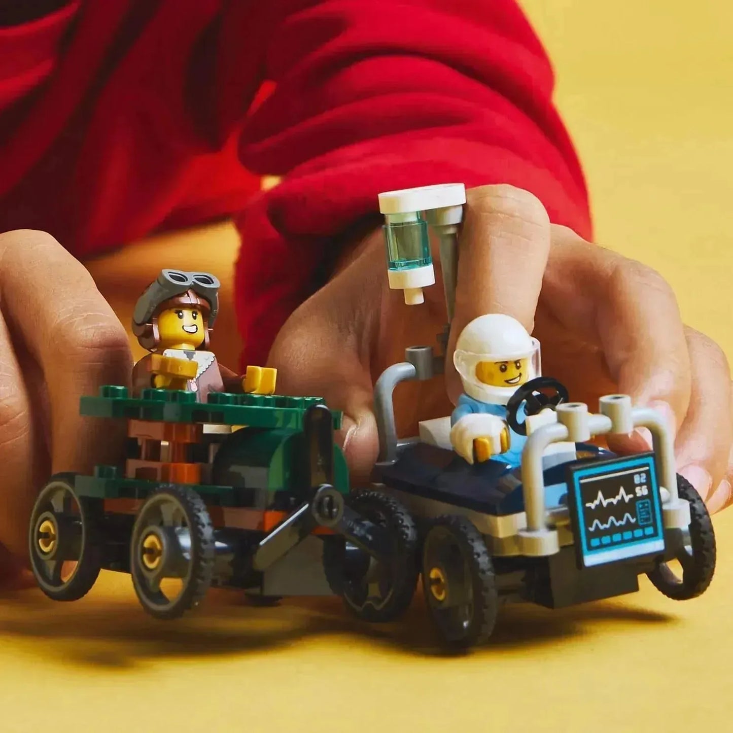 LEGO Race Car Pack: Airplane vs Hospital Bed 60459 City (Pre-Order: January 2025)