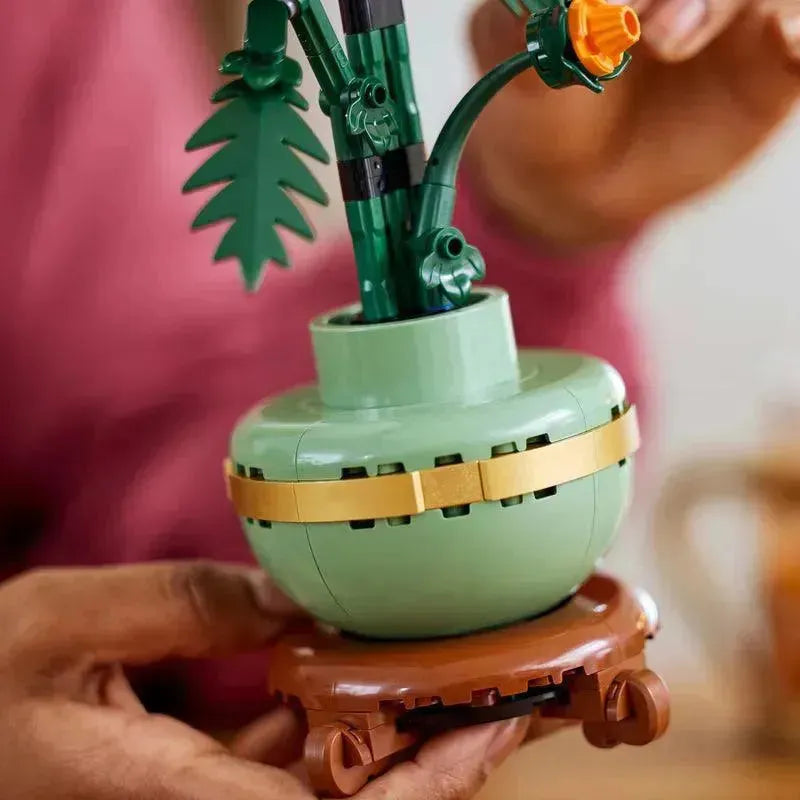 LEGO Chrysanthemum 10368 Botanical Collection