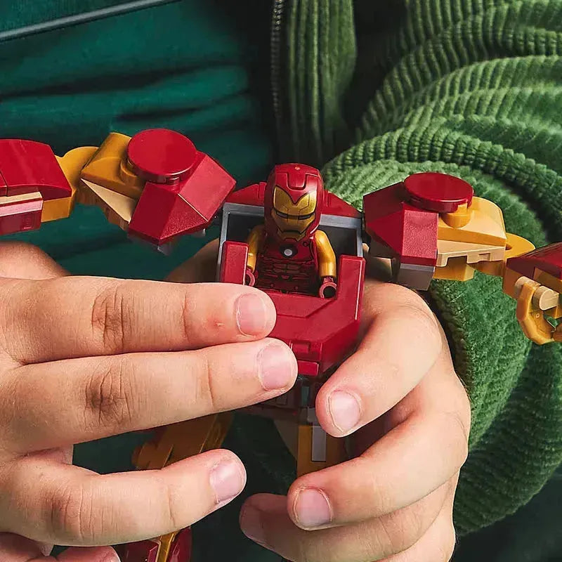 LEGO Iron Man vs Ultron 76307 Superheroes (Pre-Order: January 2025)