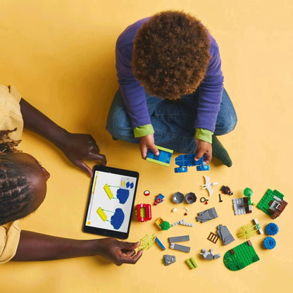 LEGO Dino Truck Rescue 11199 Spiderman (Pre-Order: January 2025)