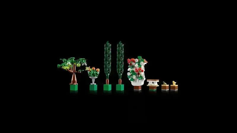 LEGO Garden with Fountain 10359 Icons (Delivery: January 2025)