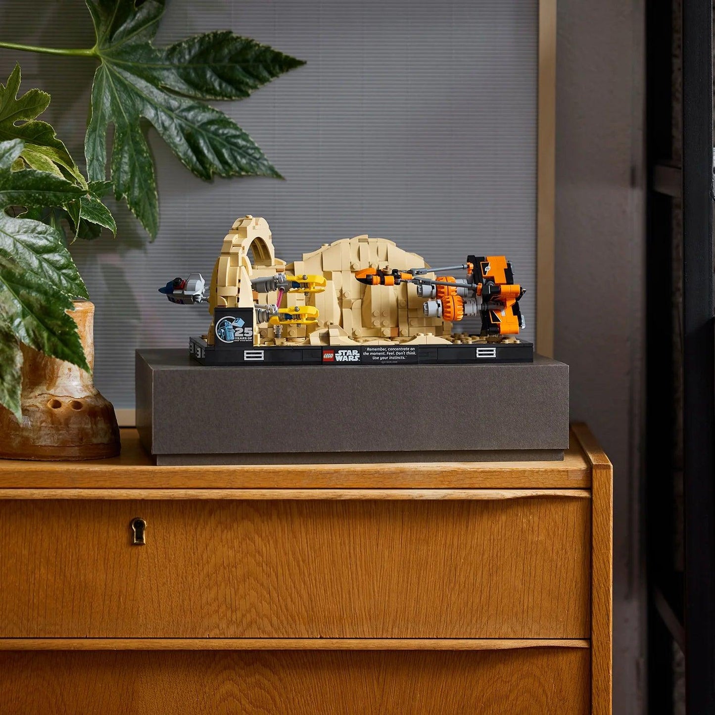 LEGO Boonta Eve Podrace Diorama 75380 StarWars | 2TTOYS ✓ Official shop<br>