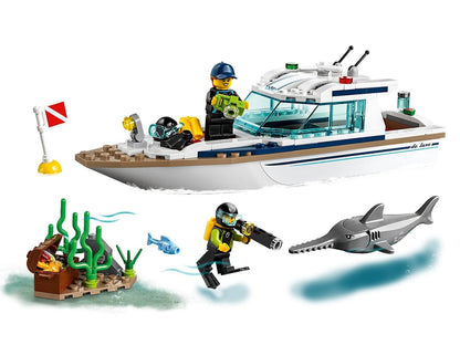 LEGO Luxe Duikjacht met duikers 60221 City | 2TTOYS ✓ Official shop<br>