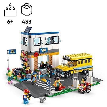 LEGO School Day 60329 City LEGO CITY VILLE @ 2TTOYS LEGO €. 79.99