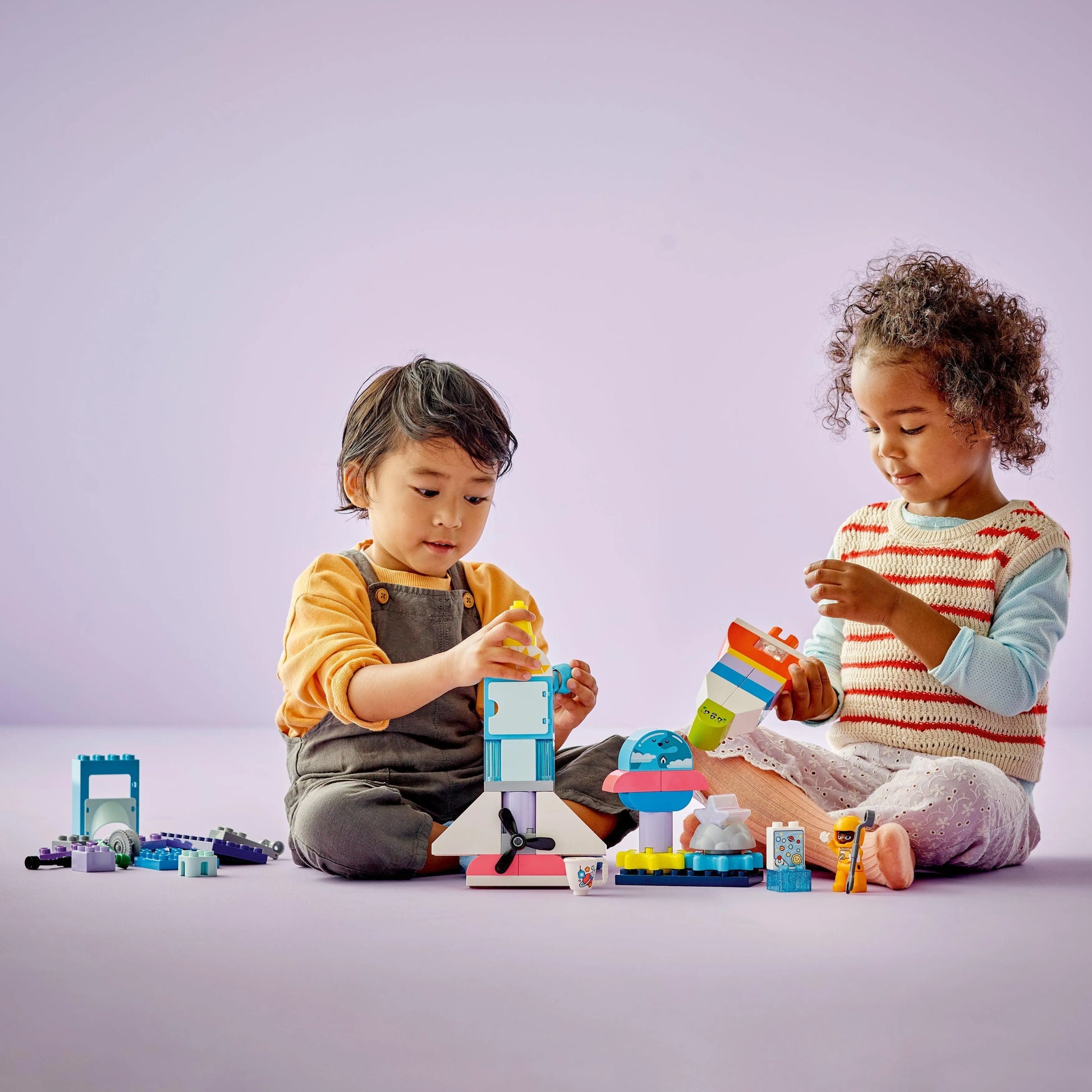 LEGO 3 in 1 Space Shuttle Adventure 10422 DUPLO LEGO DUPLO @ 2TTOYS LEGO €. 64.99