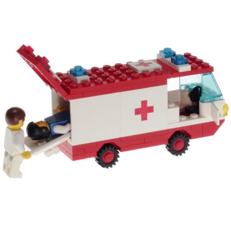 LEGO Ambulance 6688 Town LEGO Town @ 2TTOYS LEGO €. 5.99