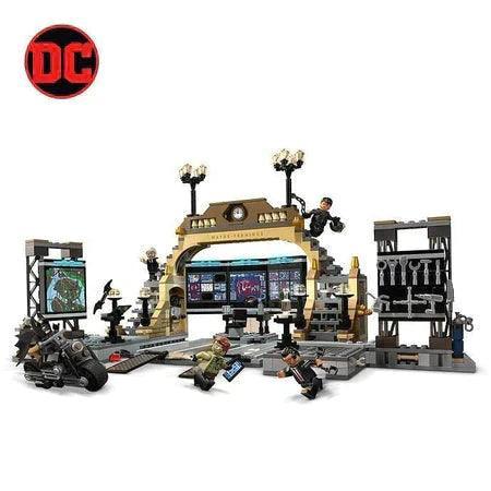LEGO Batcave: The Riddler confrontatie 76183 Superheroes | 2TTOYS ✓ Official shop<br>