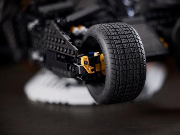 LEGO Batmobile Tumbler van Batman 76240 Batman | 2TTOYS ✓ Official shop<br>