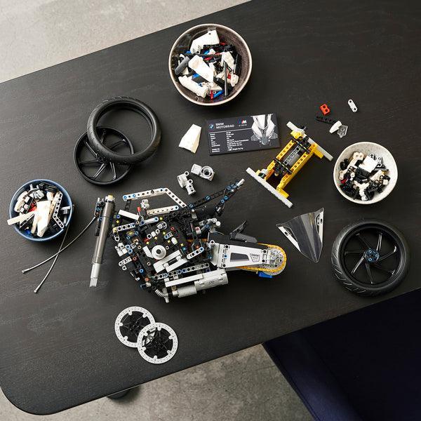 LEGO BMW 1000 RR motorfiets 42130 Technic | 2TTOYS ✓ Official shop<br>