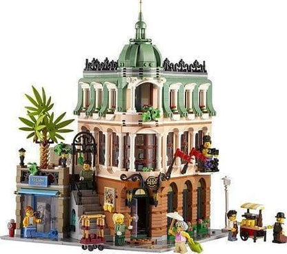 LEGO Boetiekhotel 10297 Creator Expert (€. 15,00 per week + €. 50,00 borg) | 2TTOYS ✓ Official shop<br>
