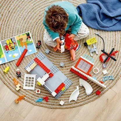 LEGO Fire Station & Helicopter 10970 DUPLO LEGU DUPLO @ 2TTOYS | Official LEGO shop😊🥰 LEGO €. 89.99