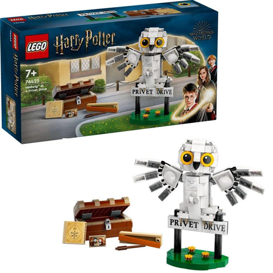 LEGO Hedwig at 4 Privet Drive 76425 Harry Potter LEGO HARRY POTTER @ 2TTOYS LEGO €. 19.99