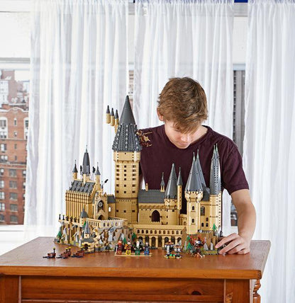 LEGO Het Kasteel Zweinstein met 6.000 stenen 71043 Harry Potter | 2TTOYS ✓ Official shop<br>