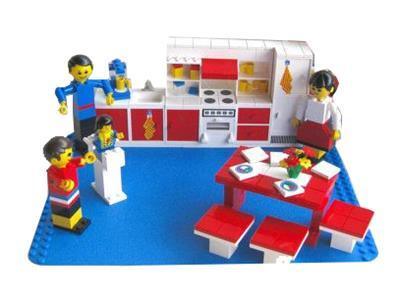LEGO Kitchen 269 Homemaker LEGO Homemaker @ 2TTOYS LEGO €. 0.00