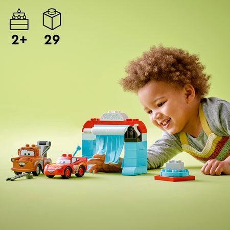 LEGO Lightning McQueen & Mater's wasstraatpret 10996 DUPLO | 2TTOYS ✓ Official shop<br>