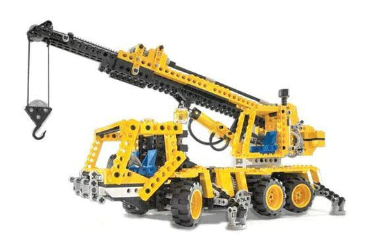 LEGO Mobiele kraanwagen 8438 Technic LEGO TECHNIC @ 2TTOYS LEGO €. 84.99