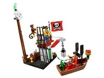 LEGO Pirate Dock 7073 4 Juniors LEGO Pirate Dock 7073 4 Juniors 7073 @ 2TTOYS LEGO €. 19.99