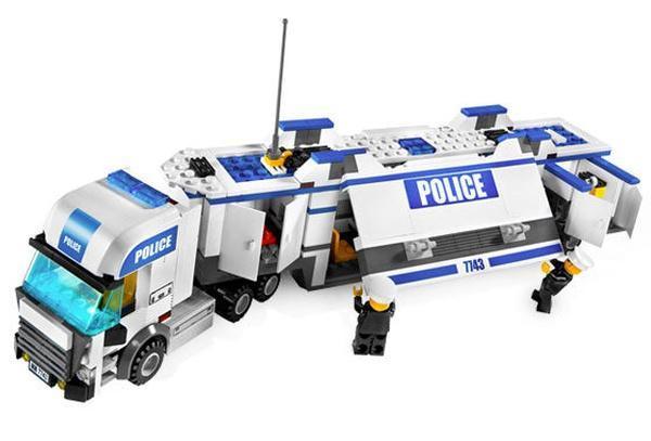 LEGO Politie Truck 7743 City LEGO CITY @ 2TTOYS LEGO €. 39.99