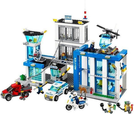 LEGO Politiebureau 60047 City LEGO CITY @ 2TTOYS LEGO €. 79.99
