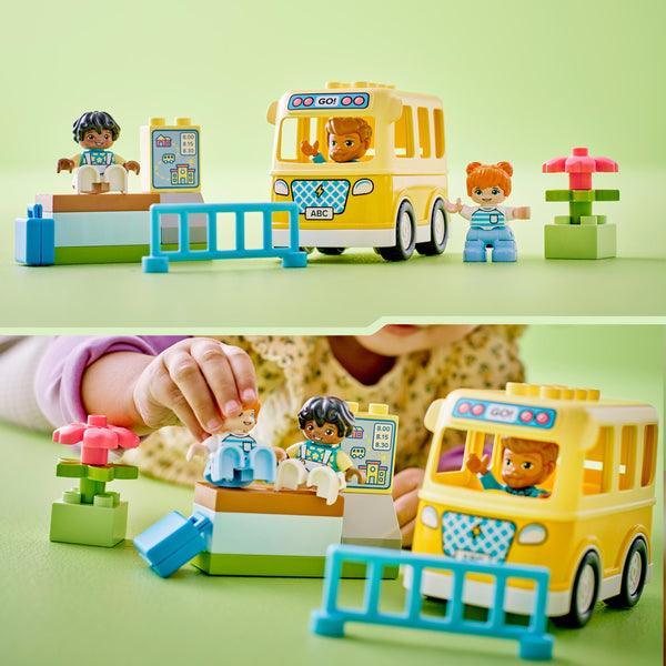 LEGO Ritje met de bus 10988 Duplo LEGO DUPLO @ 2TTOYS LEGO €. 16.99