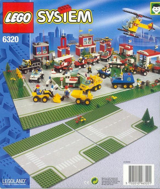 LEGO Road Plates, Junction 6320 Town LEGO Town @ 2TTOYS LEGO €. 6.00