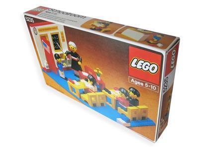 LEGO Schoolroom 5235 Homemaker | 2TTOYS ✓ Official shop<br>