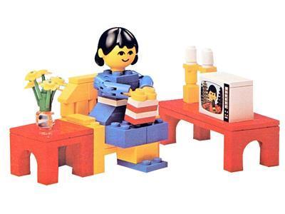 LEGO Television Room 278 Homemaker LEGO Homemaker @ 2TTOYS LEGO €. 9.99