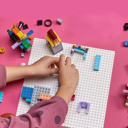 LEGO White Baseplate 11026 Classic LEGO CLASSIC @ 2TTOYS | Official LEGO shop😊🥰 LEGO €. 7.64