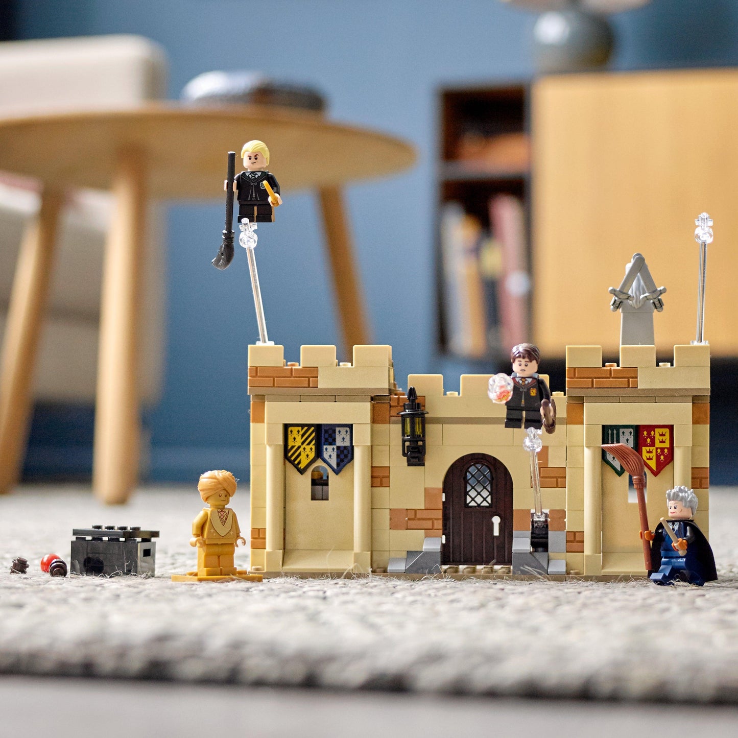 LEGO Zweinstein Eerste vliegles 76395 Harry Potter | 2TTOYS ✓ Official shop<br>